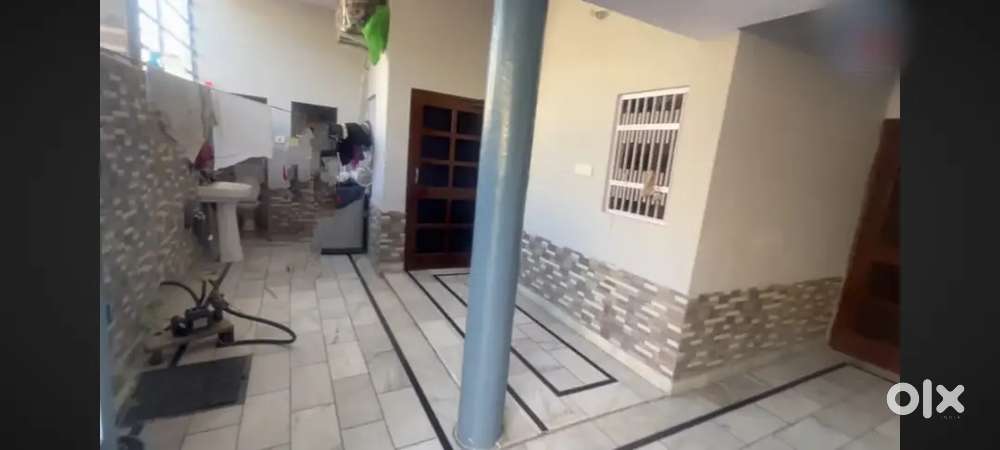 100 Gaj Double Floor Kothi