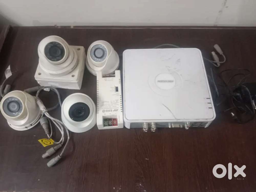Hikvision 4 came setup with installation