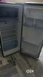 Refrigerator fridge