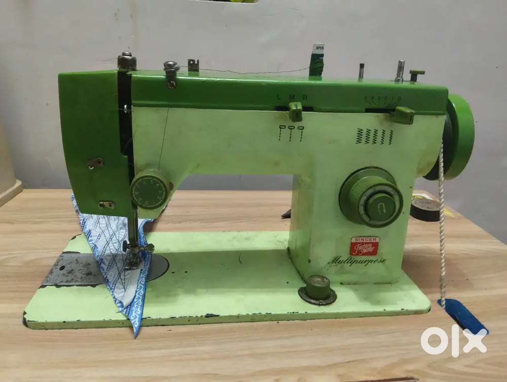 Green Singer Company Sewing Machine