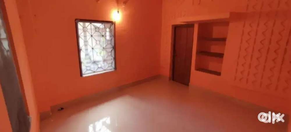 1 room + separate kitchen & bathroom