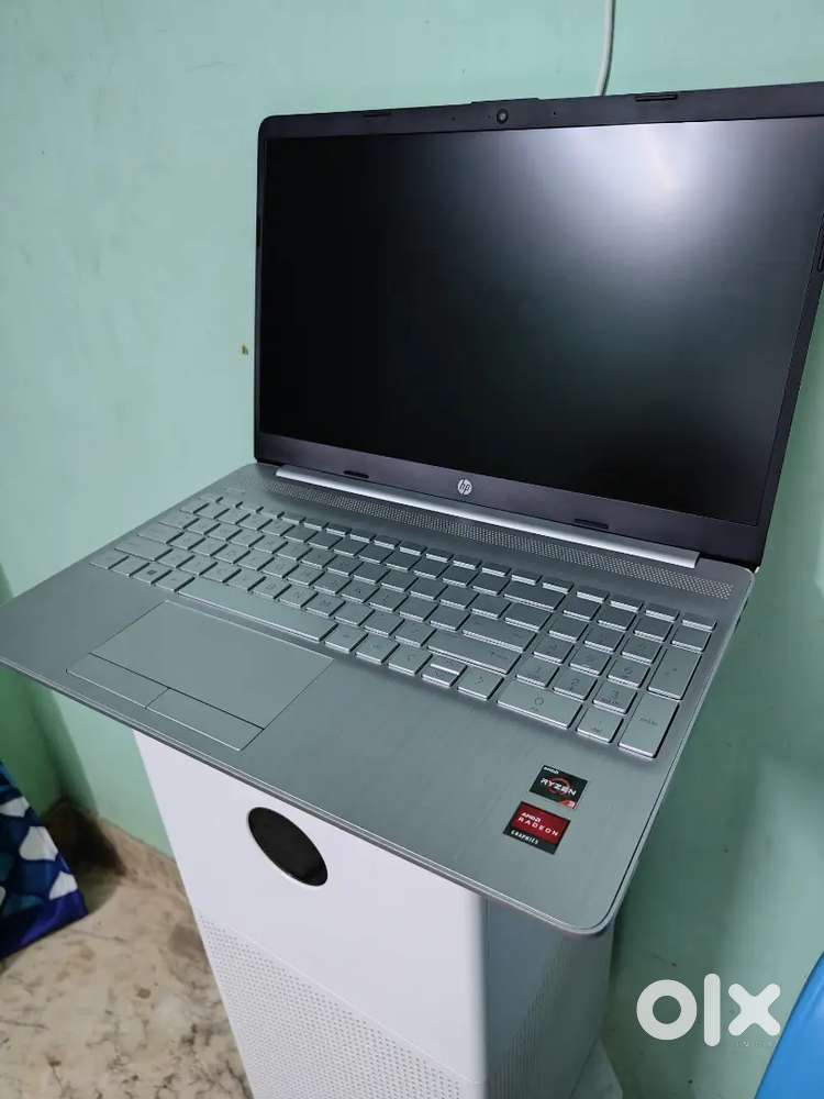 Hp pavilion laptop AMD Ryzen 3 1tb harddisk 256gb ssd HP LAPTOP