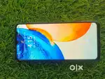 Vivo v20 8-128 back glass broken 6500 toh thle aala koi msg na krre
