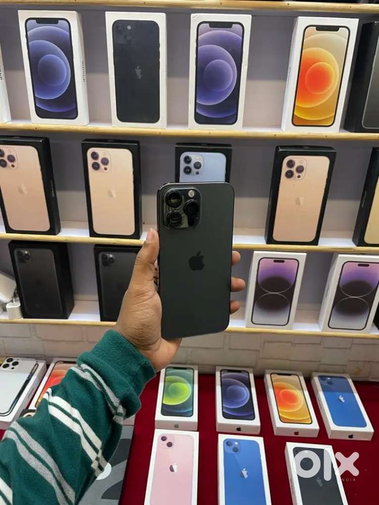 iPhone refurbished available