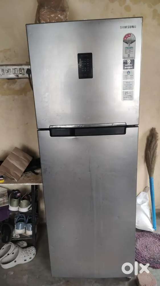 Samsung double door 345 liter,best for cafe or restaurant, negotiable
