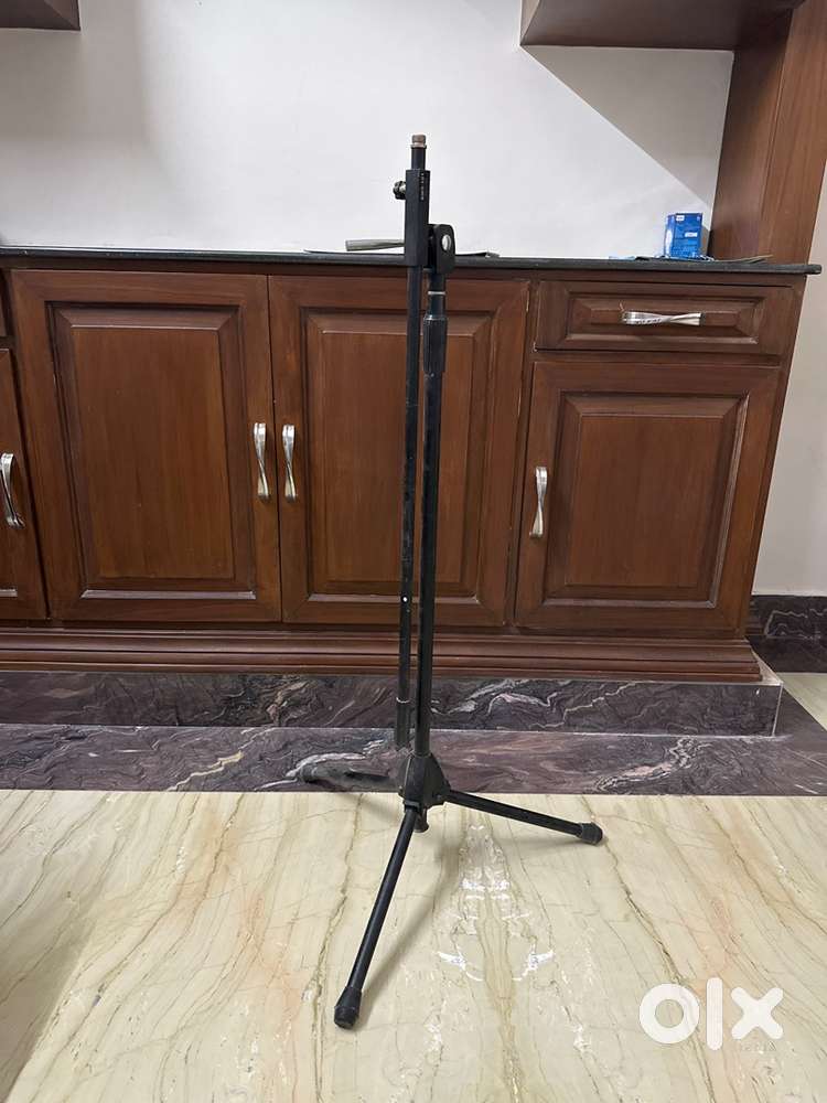 Mic stand in good condition