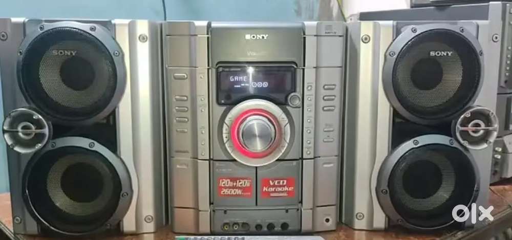 Sony hif music system New condition Bass sound 2600watts