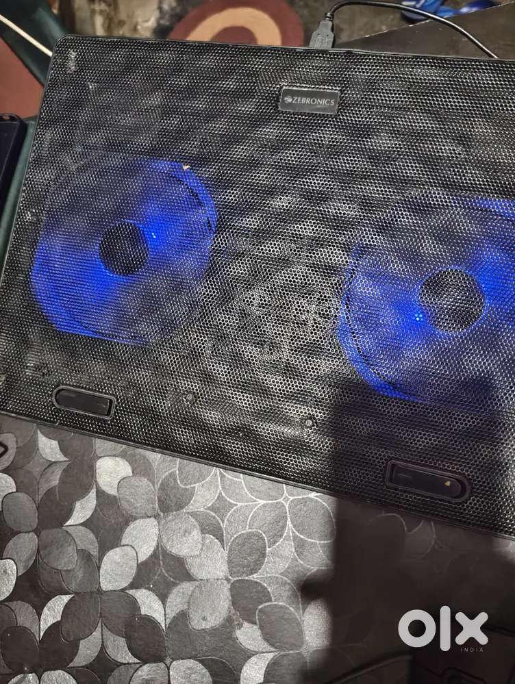Laptop cooling pad