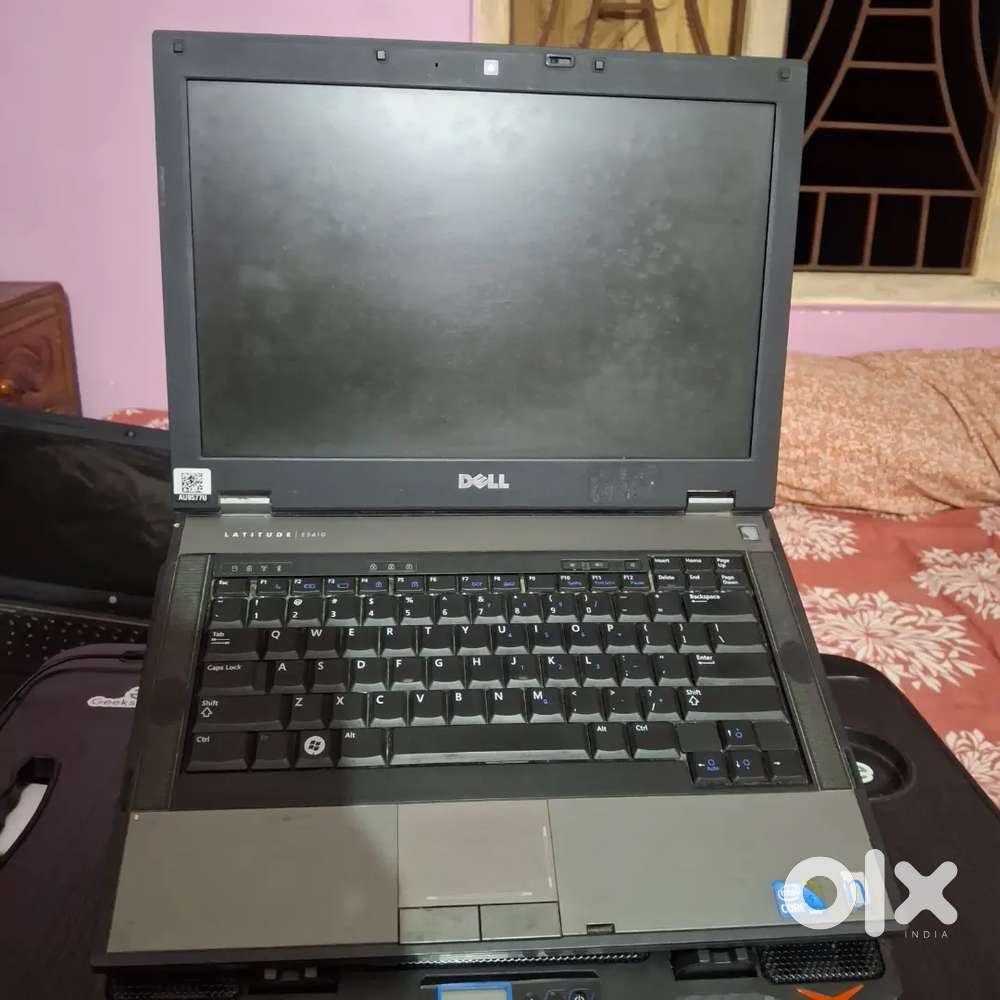 Dell Laptop  Intel core i5  8 GB RAM  Good Condition