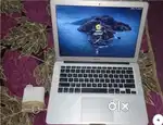 Macbook in excellent condition 8 hrs battery backup