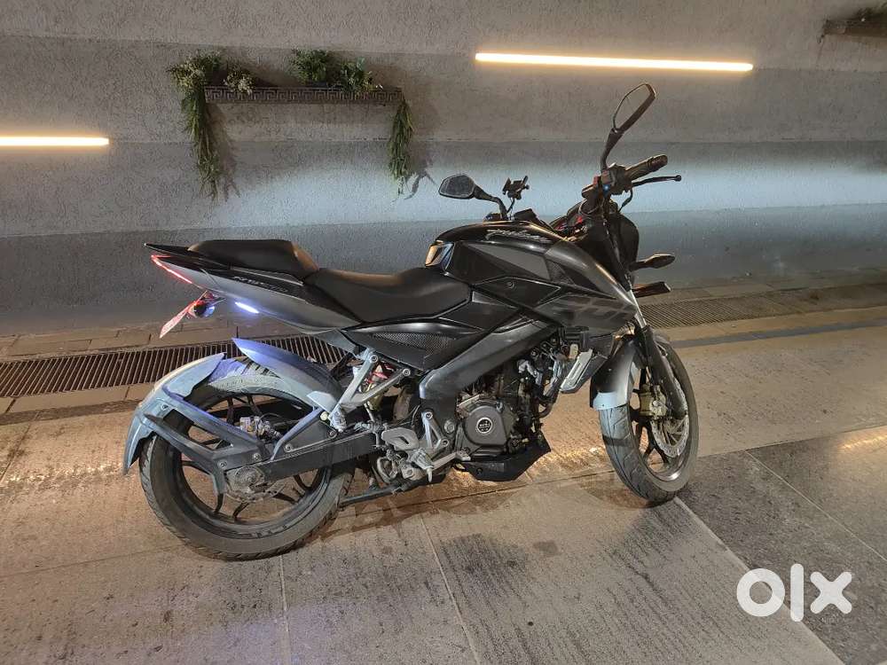 Pulsar ns200 1st owner