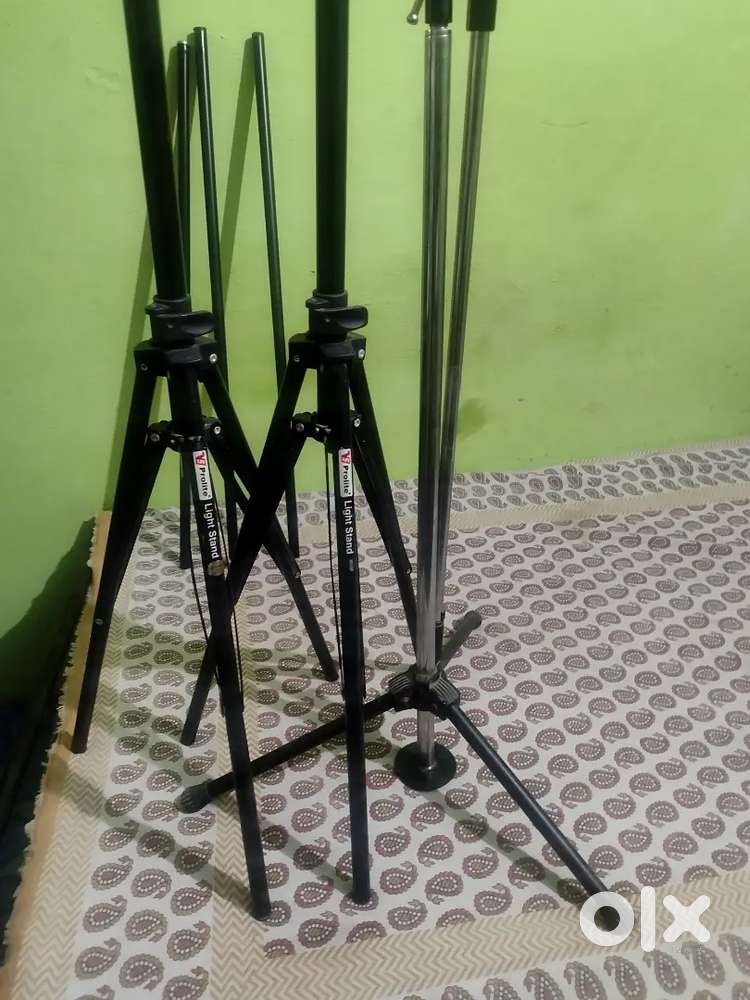 Green parda stand and Mic stand