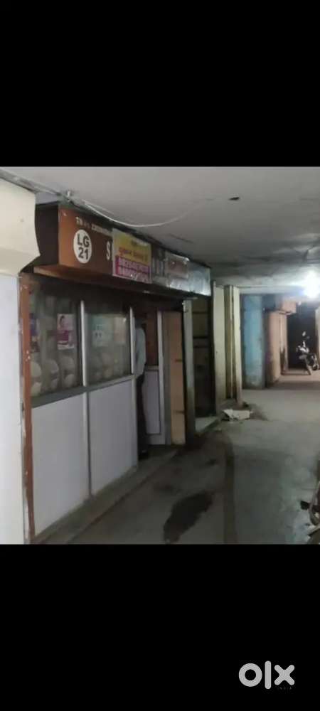 Shop sale karna hai  11 lakh me  kartar arcade Prabhat petrol pump