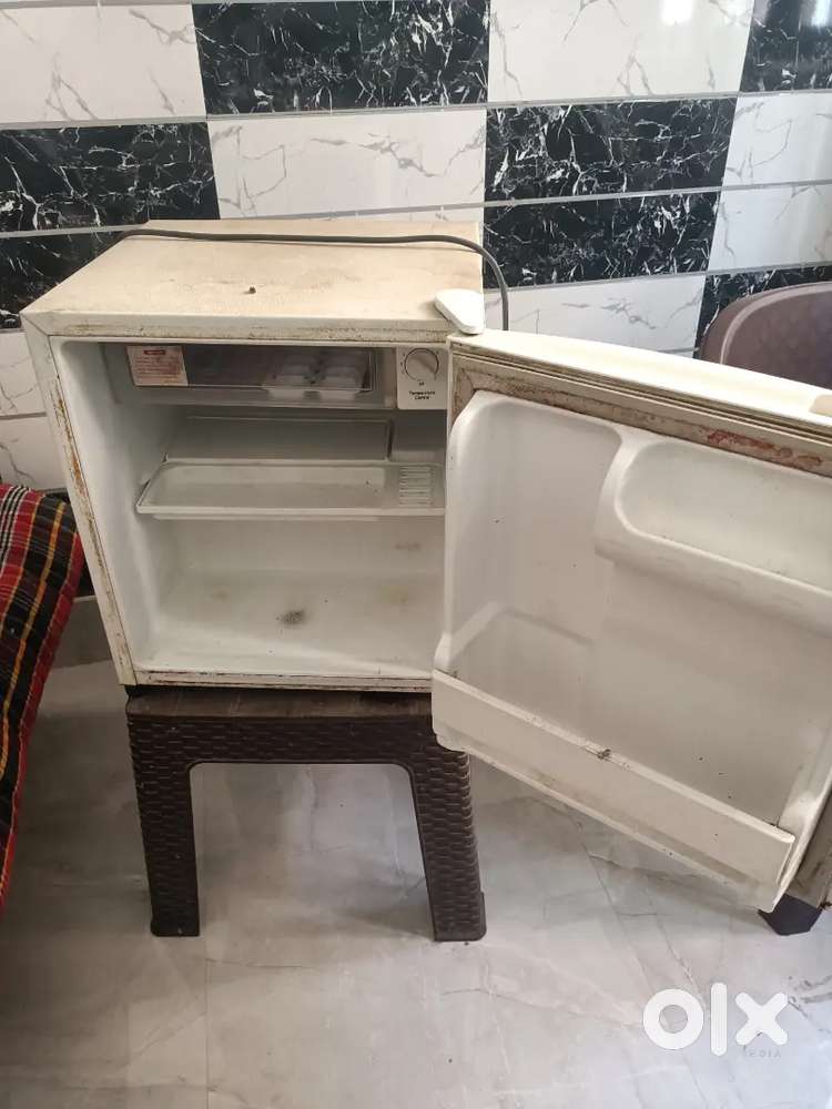 45 liter LG fridge
