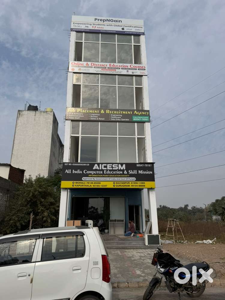 Computer operator , tele callers