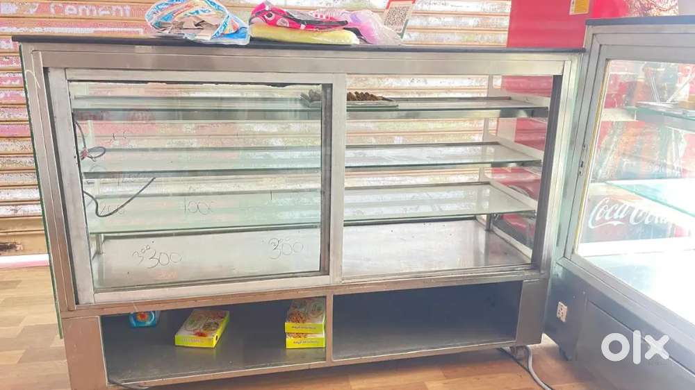 Bakery counters