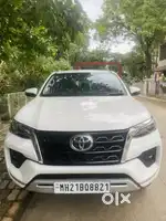 Toyota Fortuner 4X2 MT 2.8 Diesel, 2022, Diesel