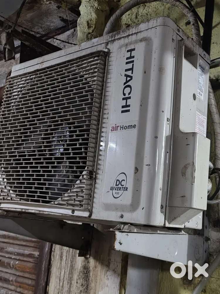 Hitachi 1 ton inverter AC
