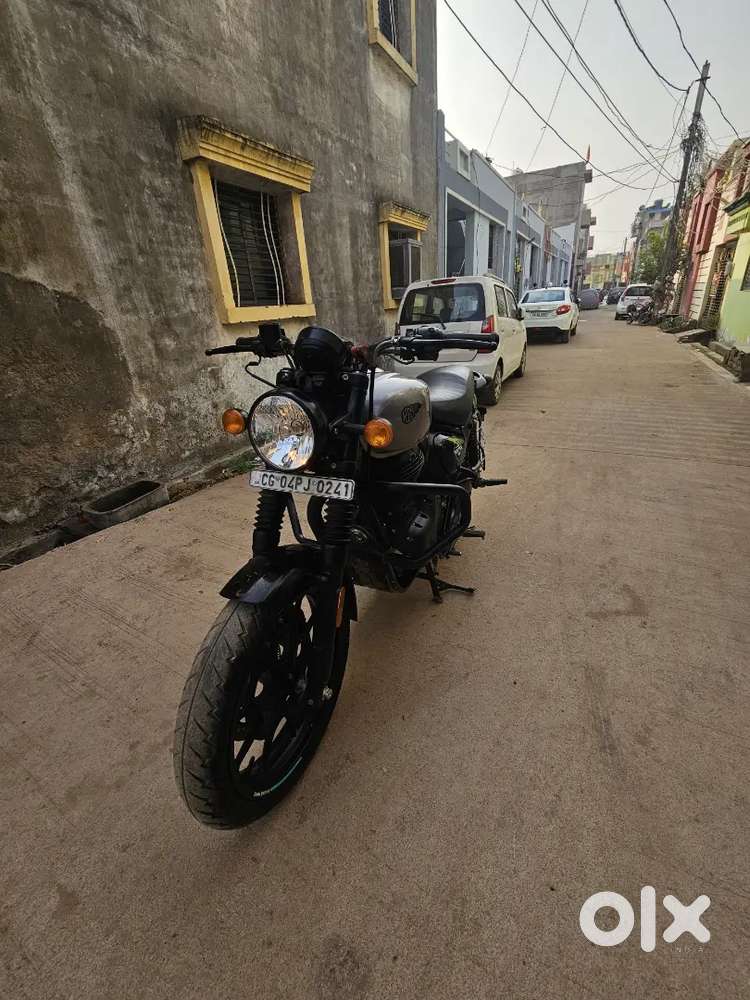 Royal Enfield Hunter Darpa 350