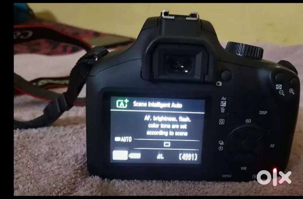 Canon 3000D with kit lens