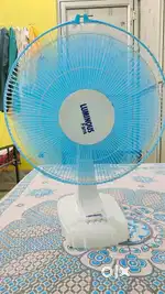 Table fan luminous
