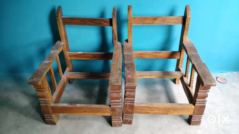 Single seater sofa 2