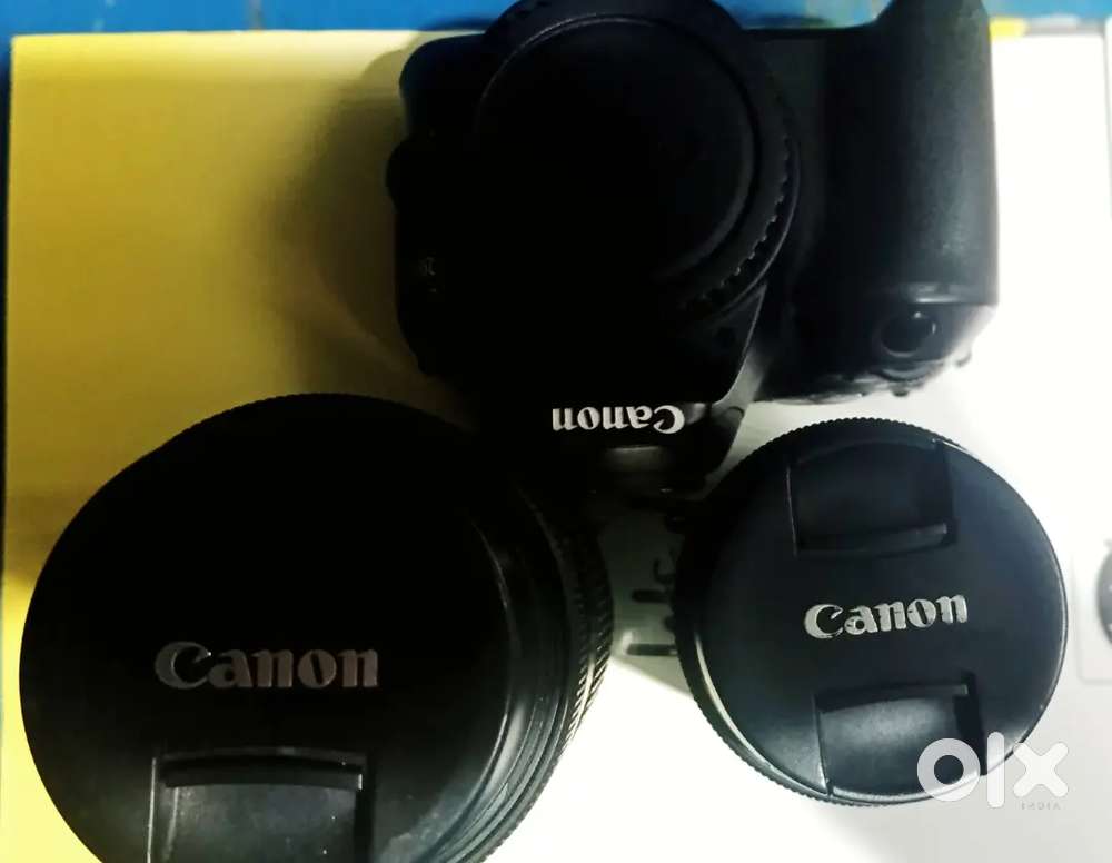 Canon 200D