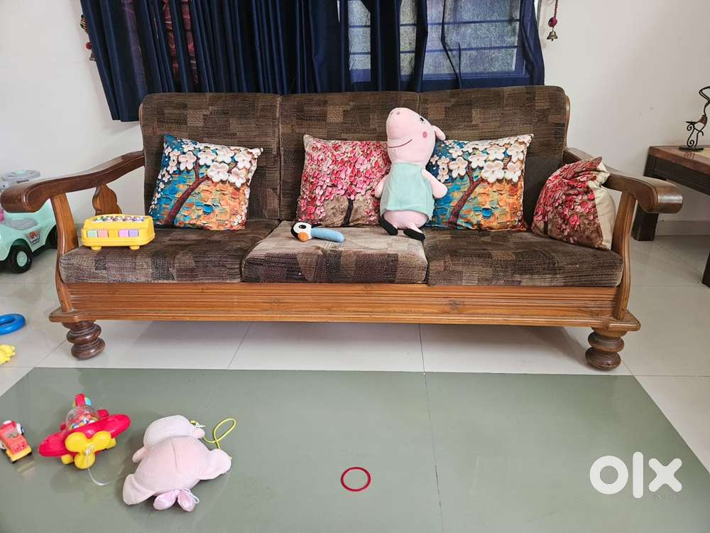 3+3 seater solid wood sofa set with center table