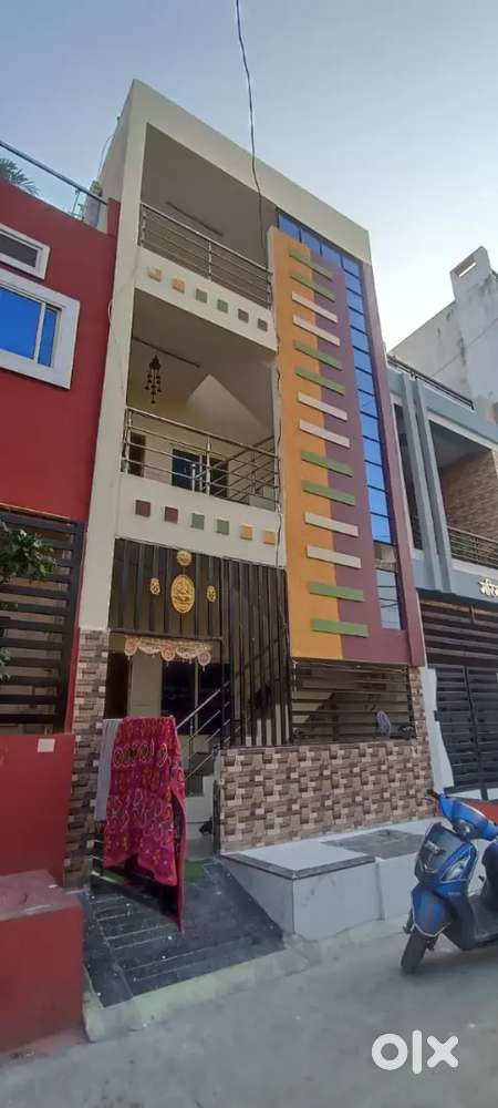 Prime location house