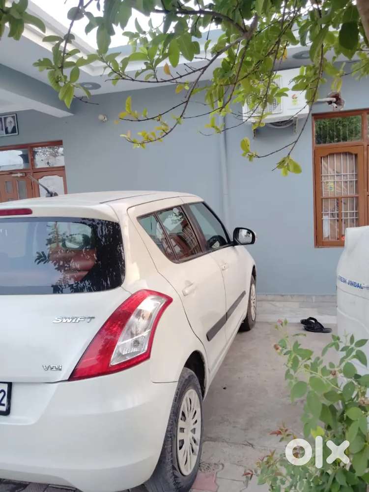 Maruti Suzuki Swift 2015