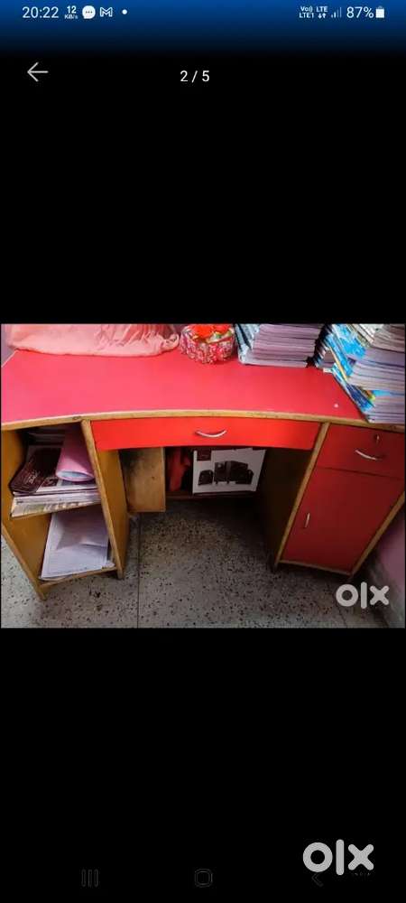 Counter / study table