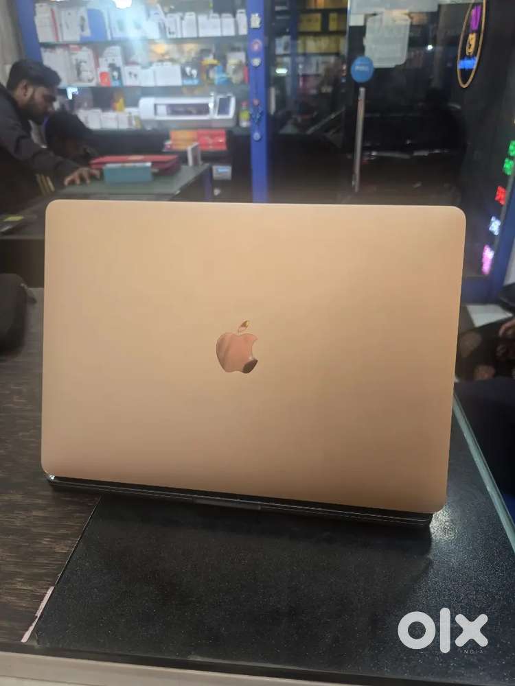 Macbook Air M1 Gold
