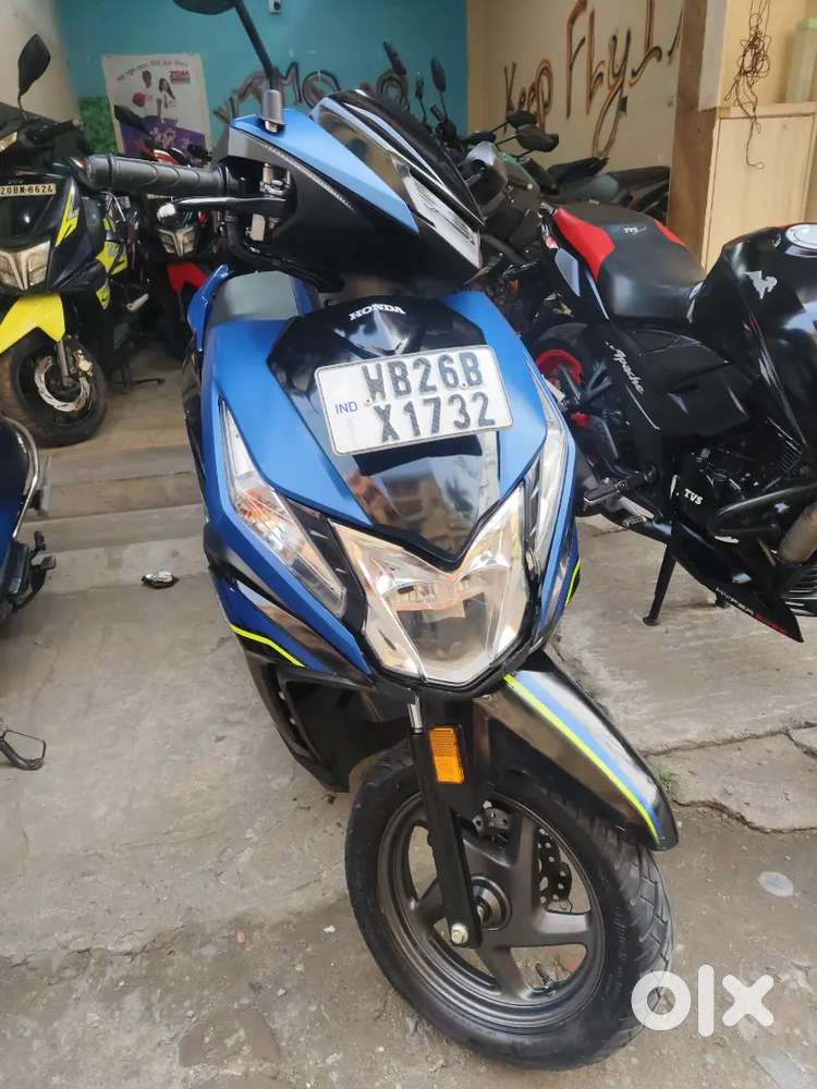 Top model honda DIO. 2024 model remot key only 3500 km run