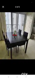 Royal Oak 4 seater dining table,3 yrs old
