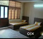 Affordable rooms for girls / PG facilities