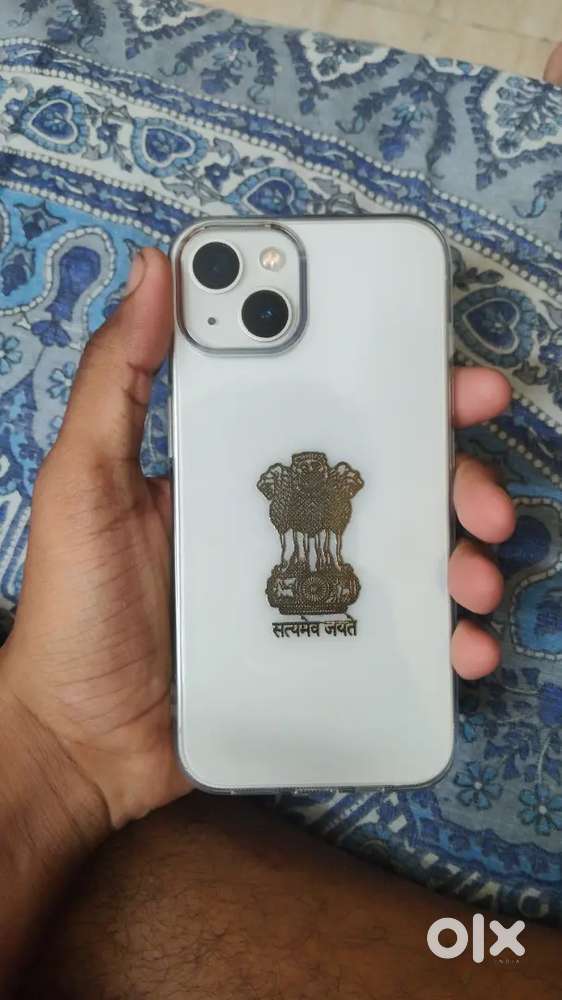 I phone 13 white colour