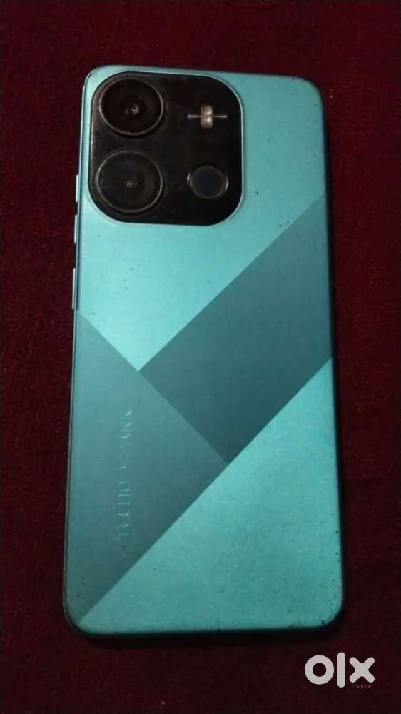 Tecno spark 20 (3 32)