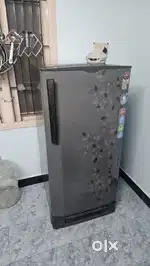 Single door Fridge - 5 star working good