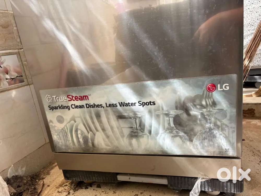 LG DISH WASHER DFB424FP