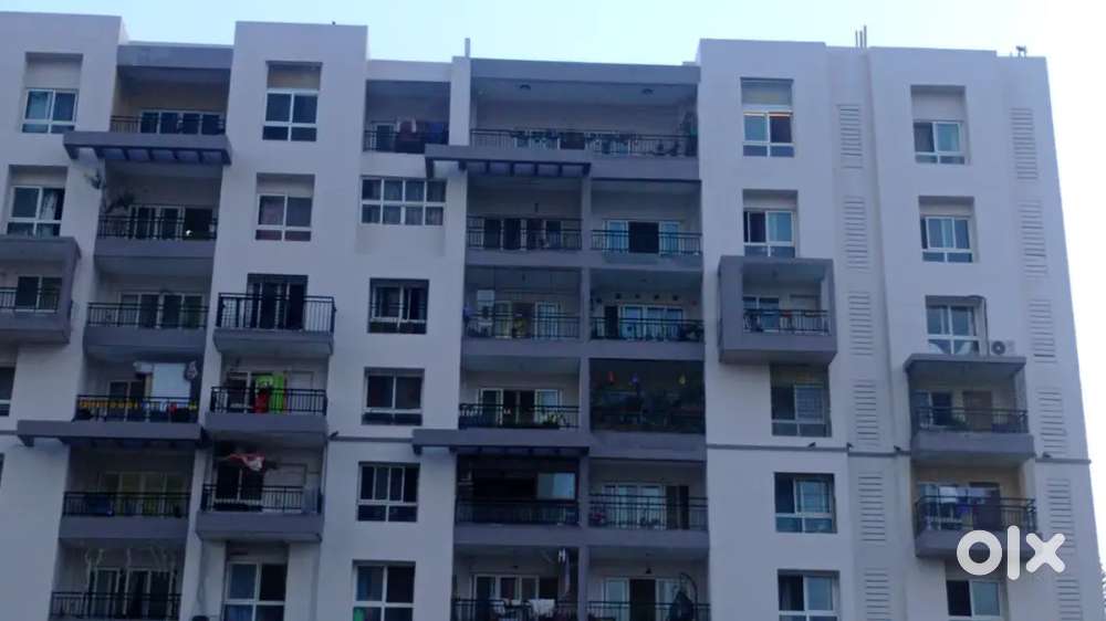 2 BHK Flat IN GOOD SOCITY SEMI FURNISHED  FOR RENT - GOTTIGERE BG Rd