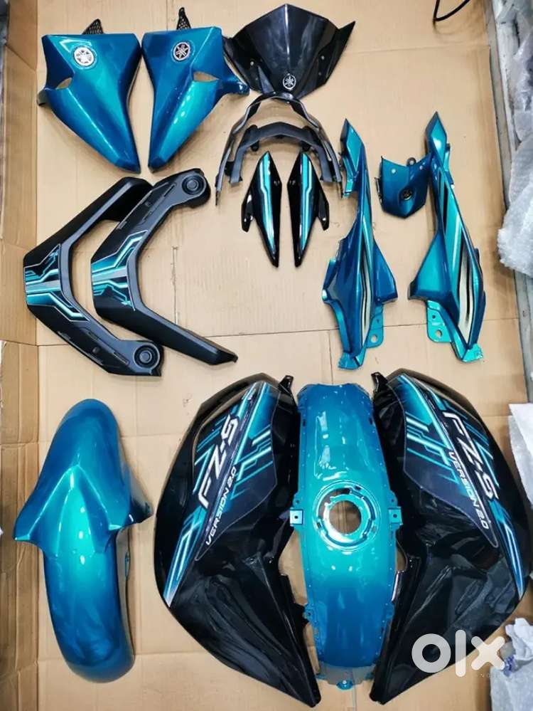 Yamaha Fzs v2 shine blue complete new visor