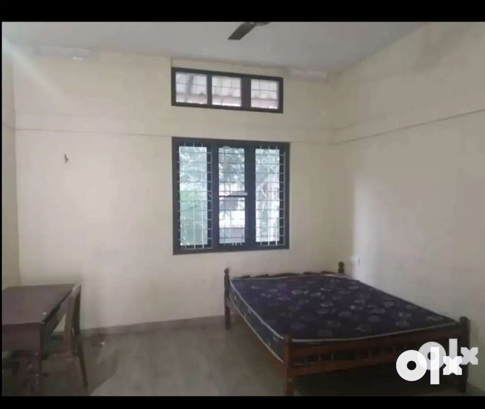 Attached Room for rent in aluva town