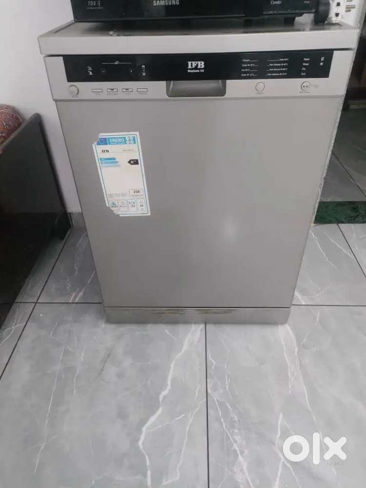IFB Dishwasher 12 plates ka ha complete working me ha with pipes