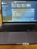 SAMSUNG GALAXY BOOK 4 LAPTOP