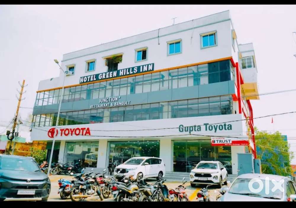 Reception front desk only for female