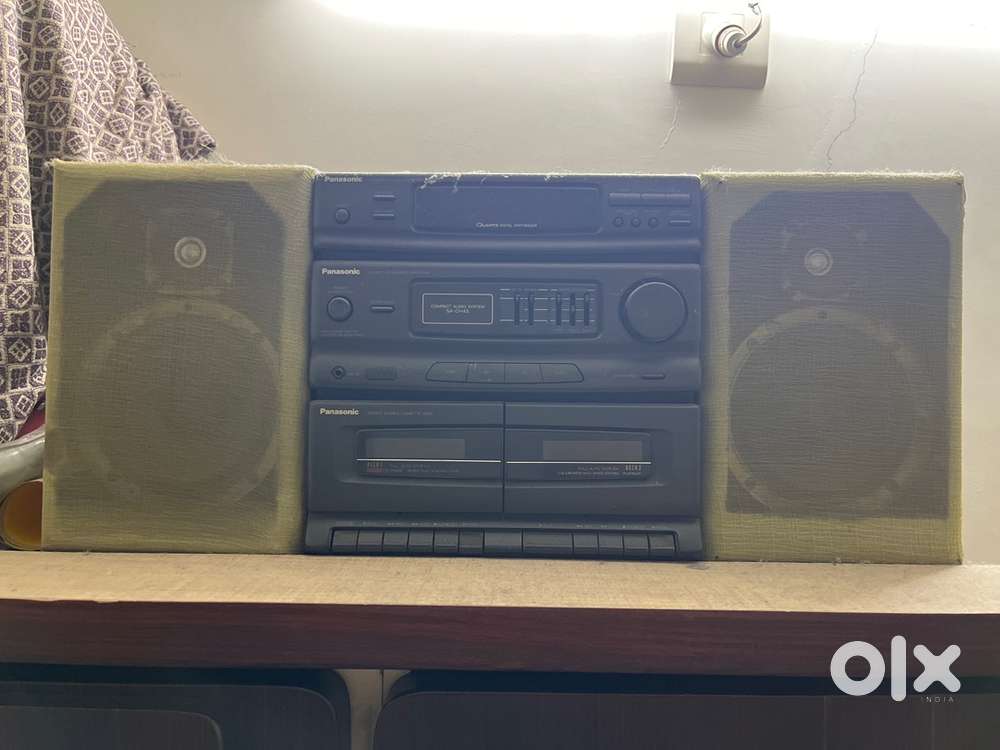 Audio System With Box Speakers