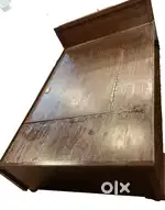 Deewan bed 6x4 wit box