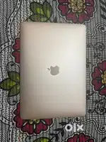 Apple Macbook Air Laptop M1 Chip