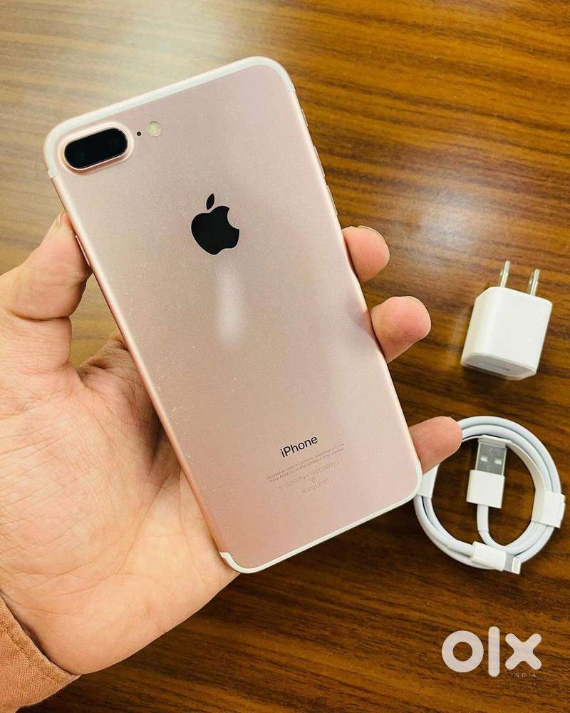 APPLE iPhone 7 Plus Excellent Condition!! With Bill & Charger!