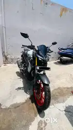 MT15 single owner vehicle for sale,Lowballers stay away